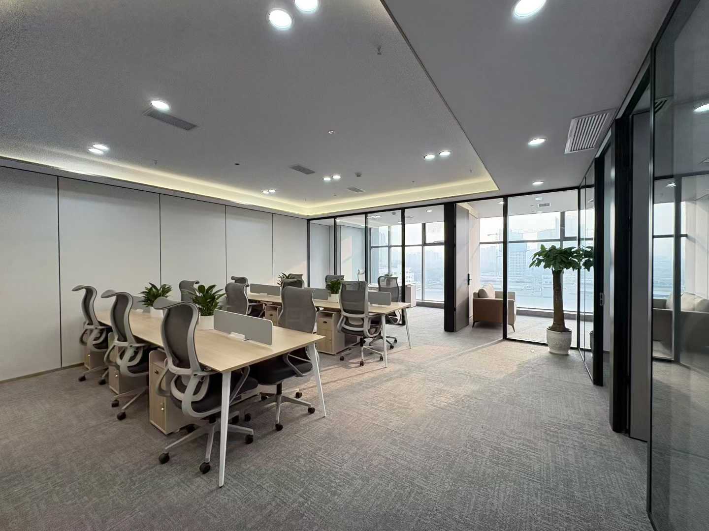 锦江区紧邻火车南站 骨折价出租 189平 4隔间16工位 精装带家具 创世纪广场办公室出租