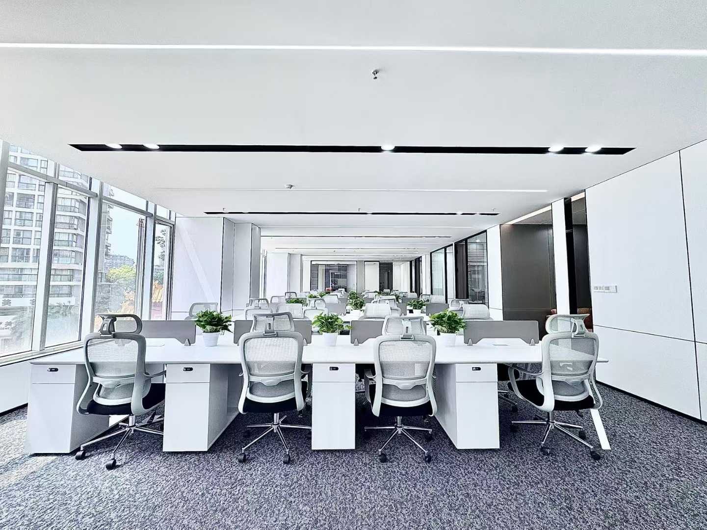 红牌楼新楼精装大面积 635.5平 6隔间+60工位+1大会议室 24小时空调 电梯口 鼎冠中心办公室出租