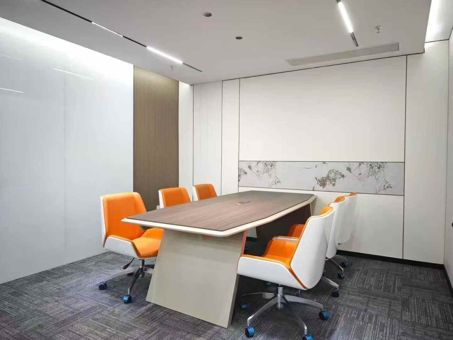 5号线市一医院地铁三四百米 283平方 5隔间25工位 电梯口户型 24小时空调 整层打造 天府新谷办公室出租