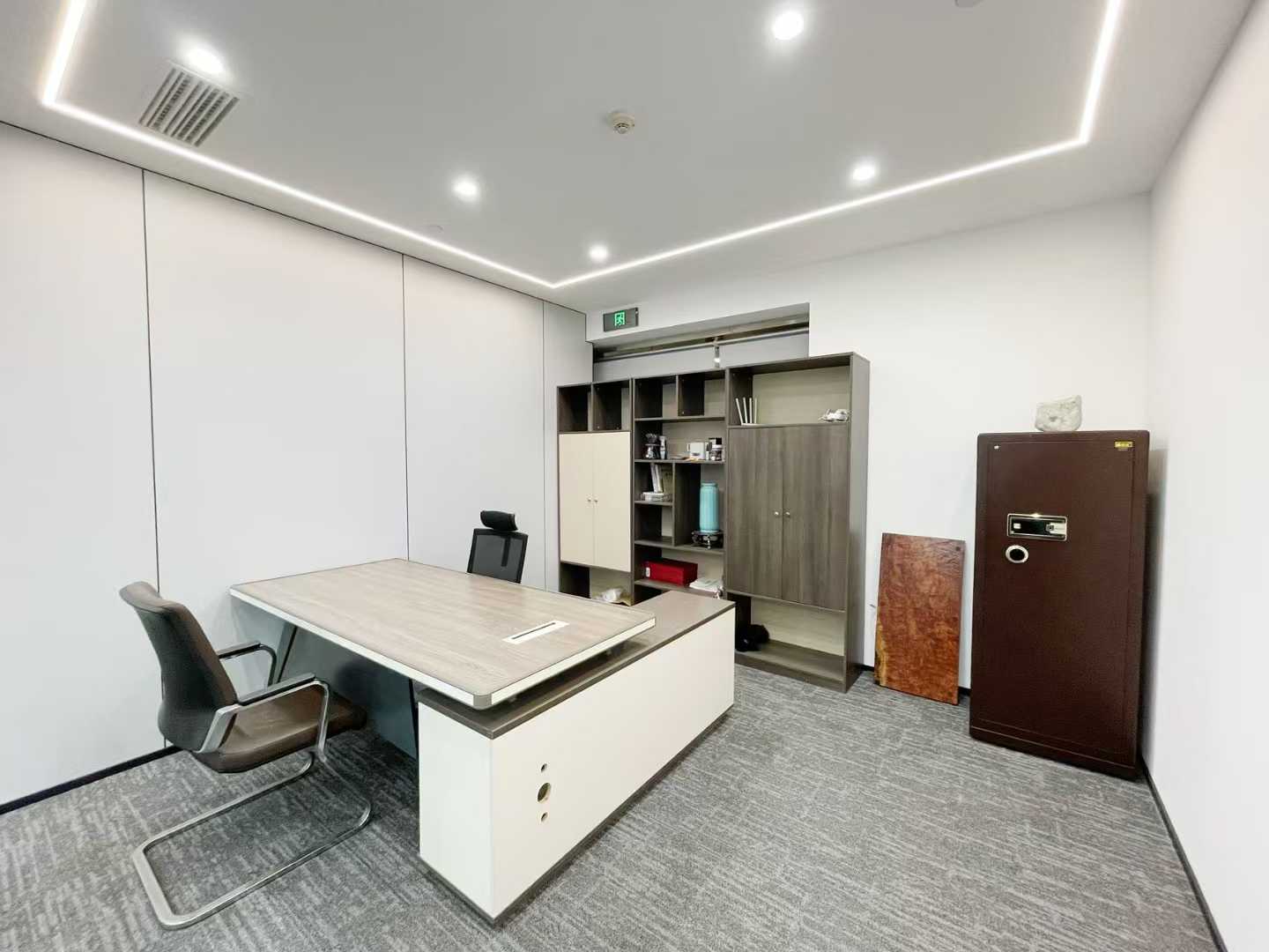 天府三街甲写精装户型 280平 户型方正 得房率高 空调含能耗 品质选择 希顿国际办公室出租