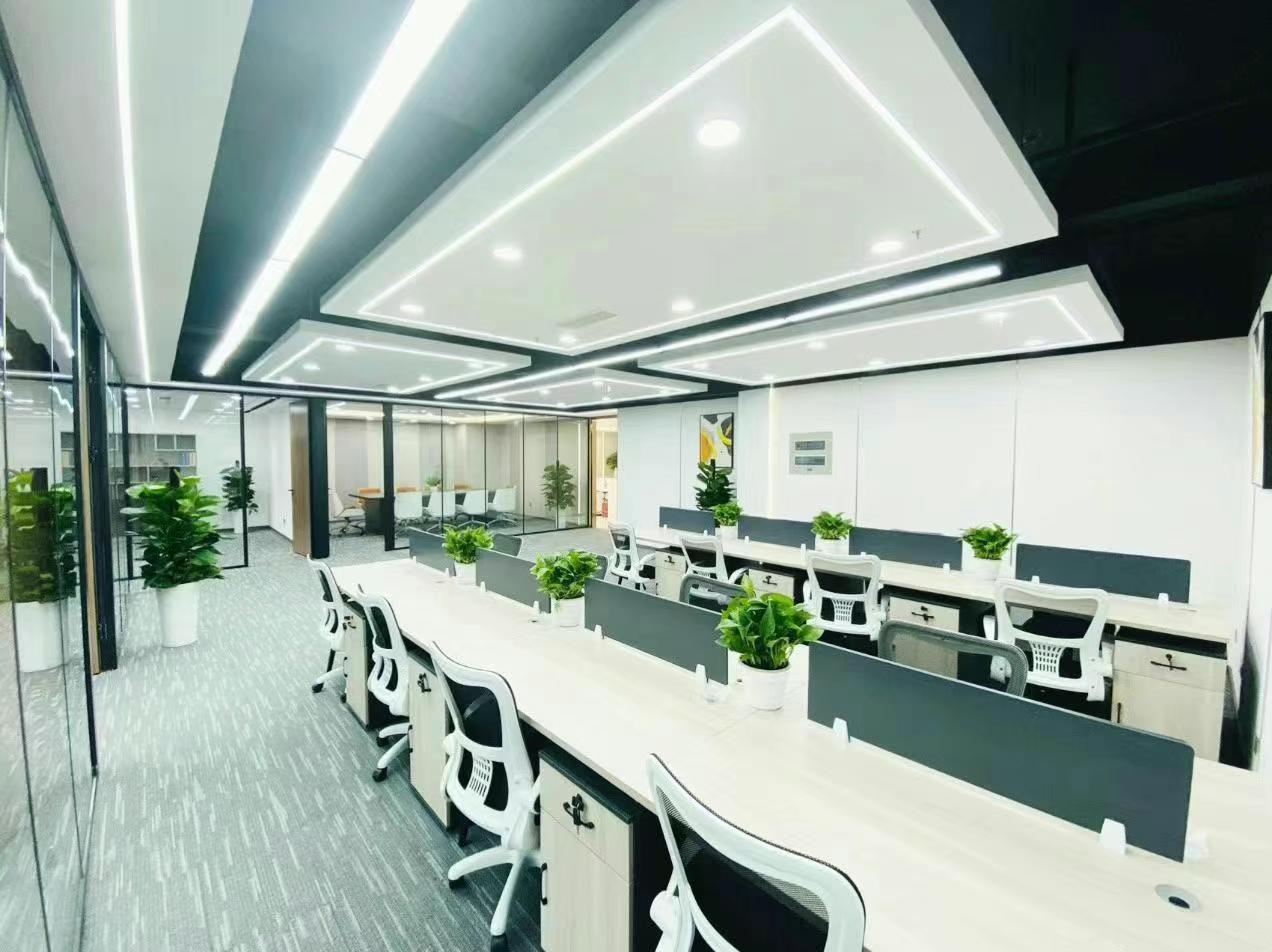 桐梓林无加时费楼盘 248平方 4隔间28工位 精装带家具 近地铁 带大前台 70元单价 商鼎国际办公室出租