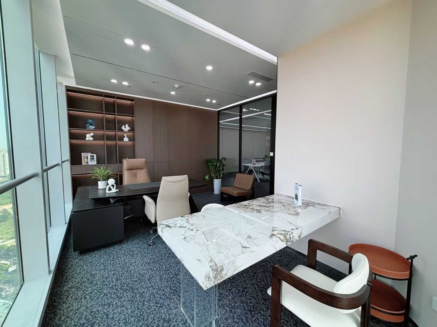 攀成钢甲级写字楼 近地铁 整层打造 带小面积均有 4隔间25工位 报价含物业费 光环中心办公室出租