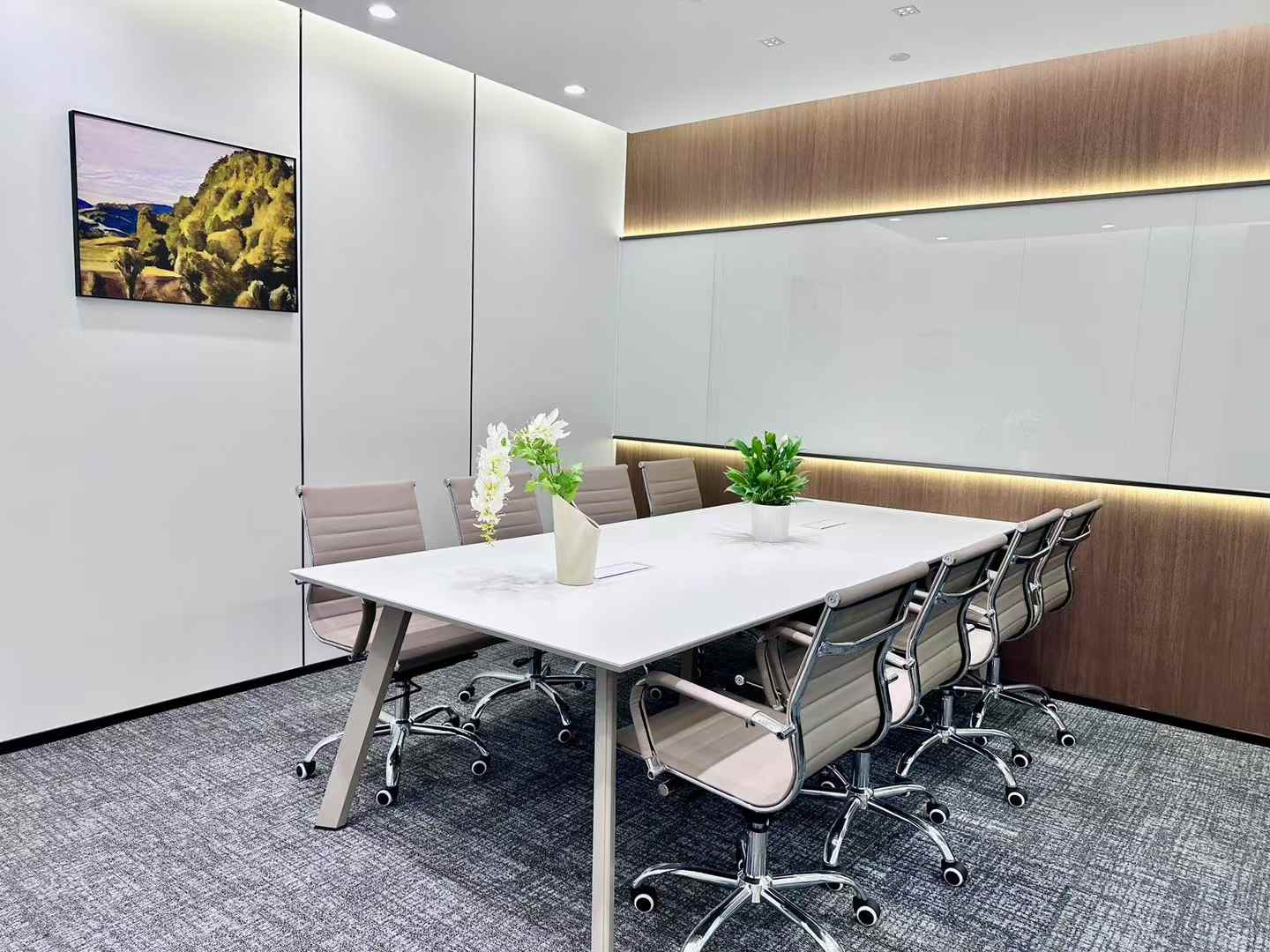 天府二街精选户型 4隔间20工位有接待休息区电梯口 视野巴适 带家具 蜀都中心办公室出租