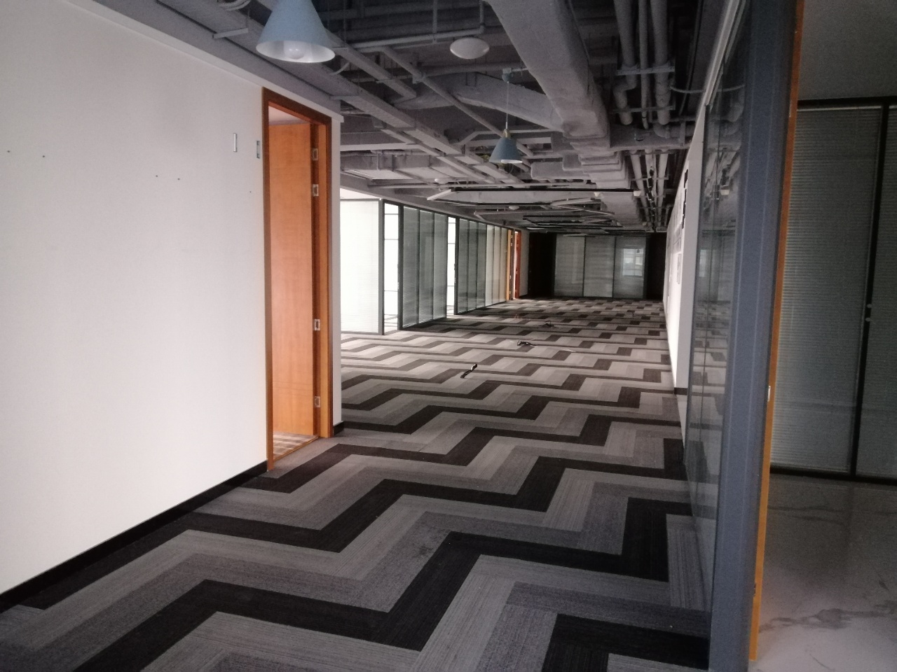 【超甲】OCG国际中心1492平米高品质办公室，不带家具全屋装修