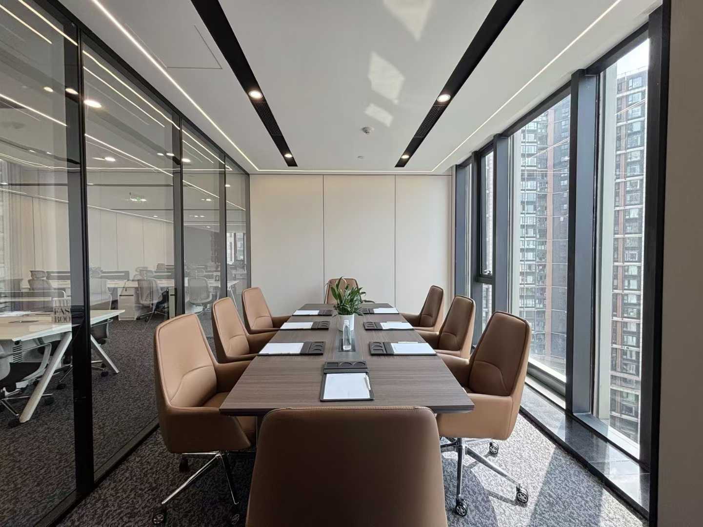 5号线市一医院地铁口 甲级 5隔间40工位 超大老板间 通上下水 双面采光 仁和国际广场办公室从出租