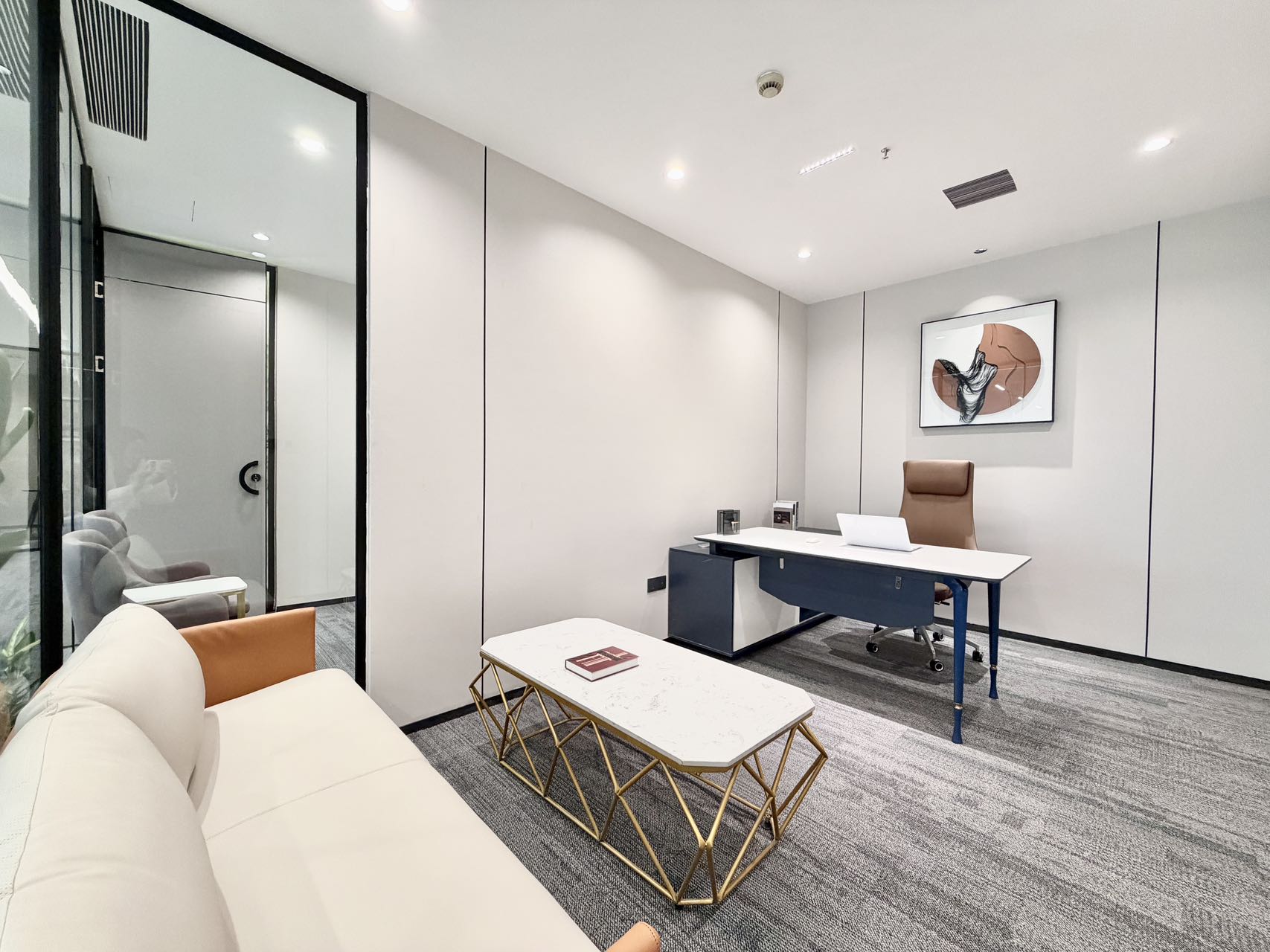 桐梓林甲级写大面积 9隔间50工位带接待区休闲区 采光面大 带家具 新希望大厦办办公室出租