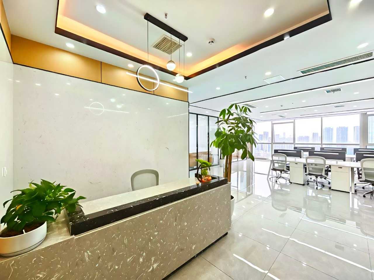 成华区理工大学地铁口 套租方正 双面采光 4隔间30工位 视野巴适 适合接待 24小时空调 招商城市主场办公室出租