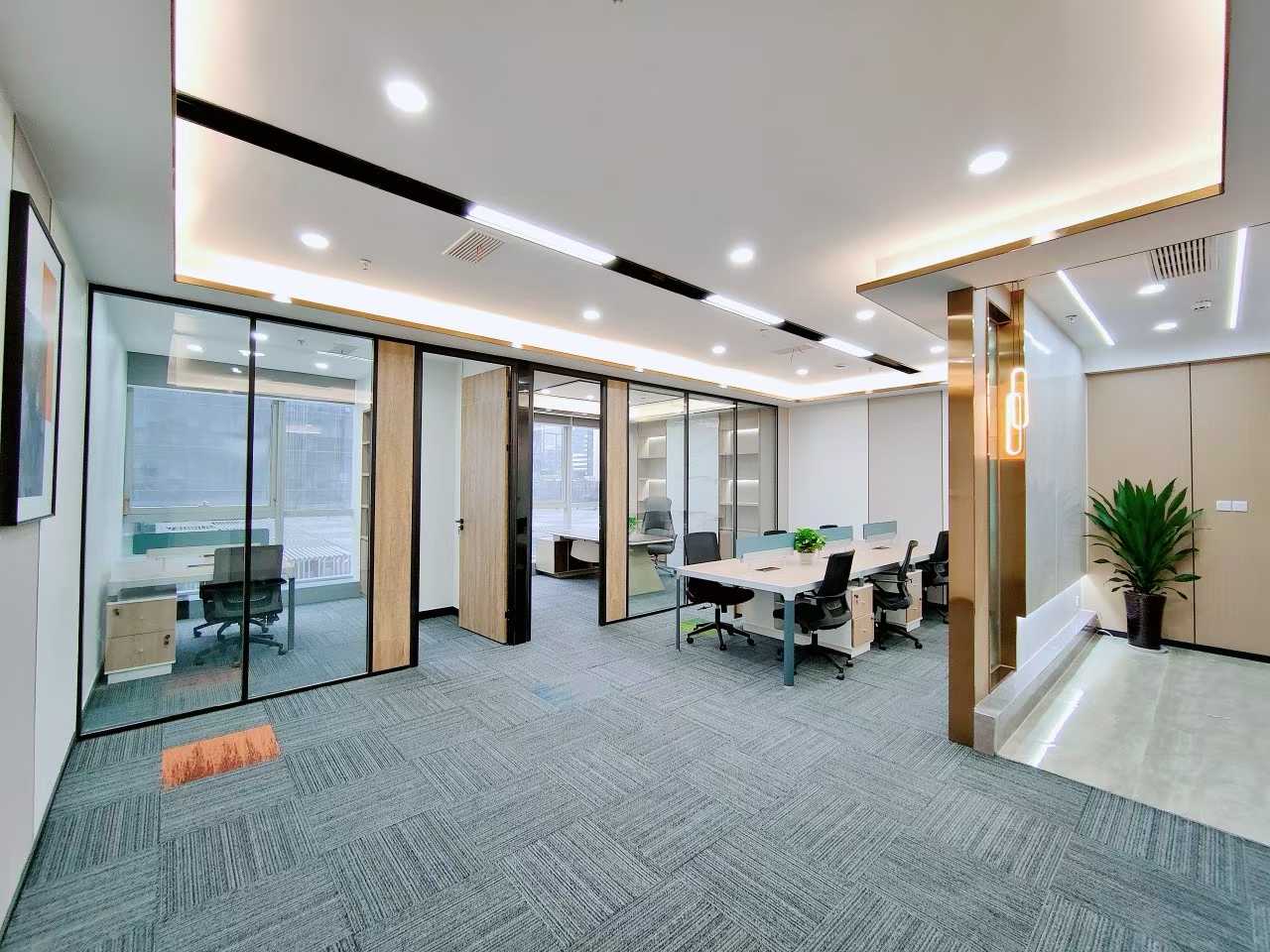 天府二街精装创业小户型 2隔间12工位 朝南 特价含物业费  甲级楼宇 天府金融大厦办公室出租