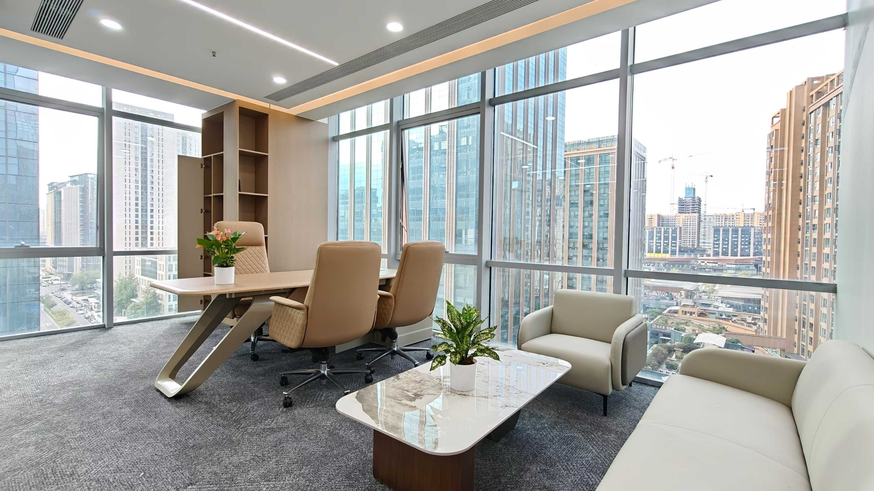 天府二街新开楼盘 264平 4隔间22工位 全新装修 24小时空调 物业费便宜 精装带家具 雄川金融中心2栋办公室出租