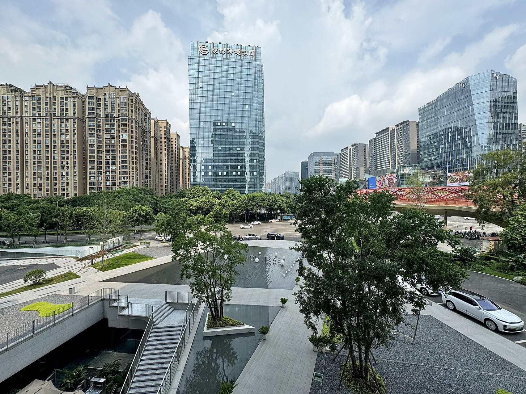 金融城精选小面积 按套出租 3隔间12工位 低区看交子之环 户型反正 东方希望中心办公室出租