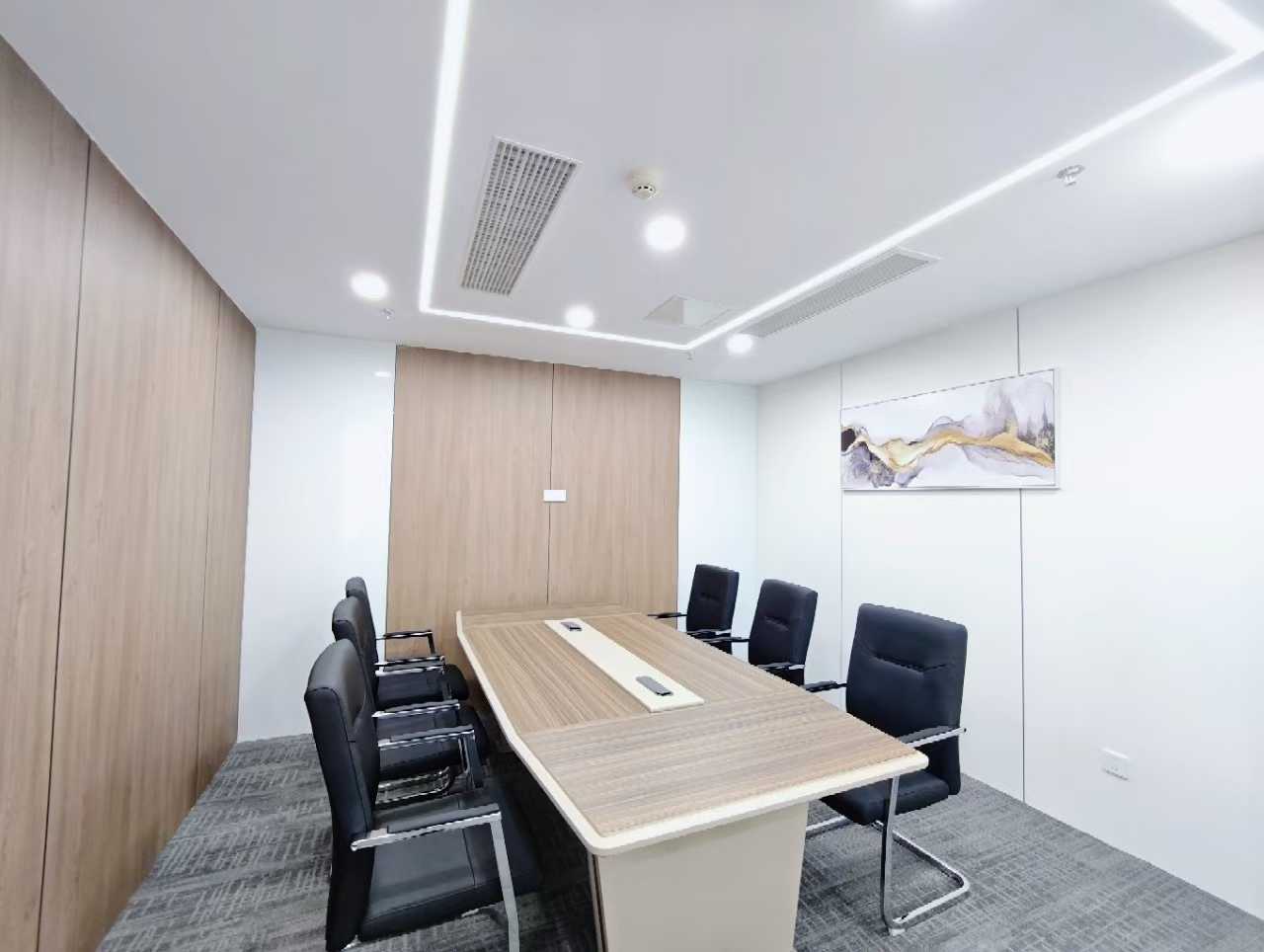 春熙路甲级楼盘 288平方 高区视野 4隔间36工位 精装带家具 西南朝向 整层打造 银石广场办公室出租