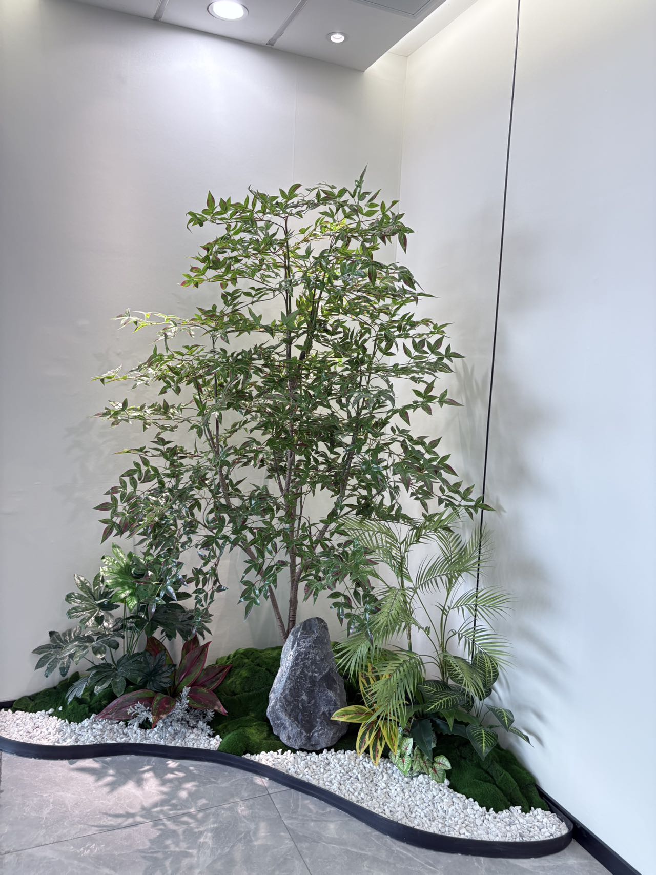 锦江区洪河地铁三四百米 208平 3隔间16工位 双面采光户型 高区视野绝佳 甲级楼盘 绿地锦峰办公室出租