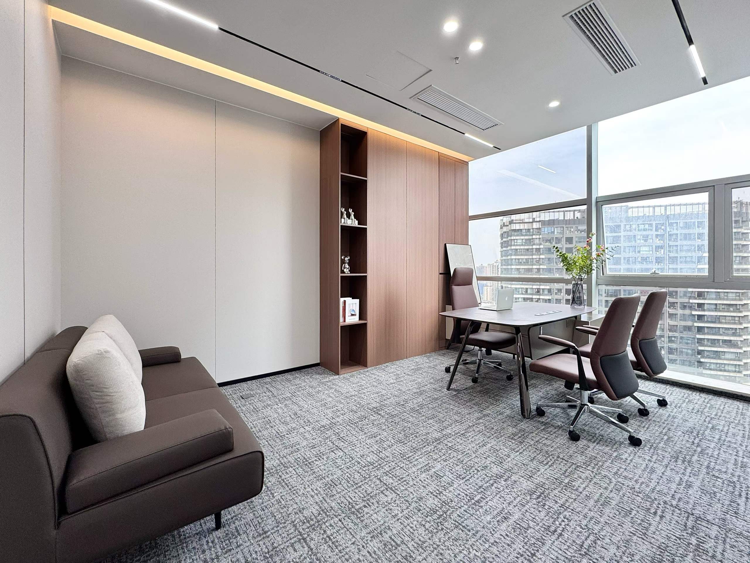 5号线花牌坊地铁口 精装好房 169平 3隔间15工位 品质装修 价格含物业含家具 新时金泰大厦办公室出租