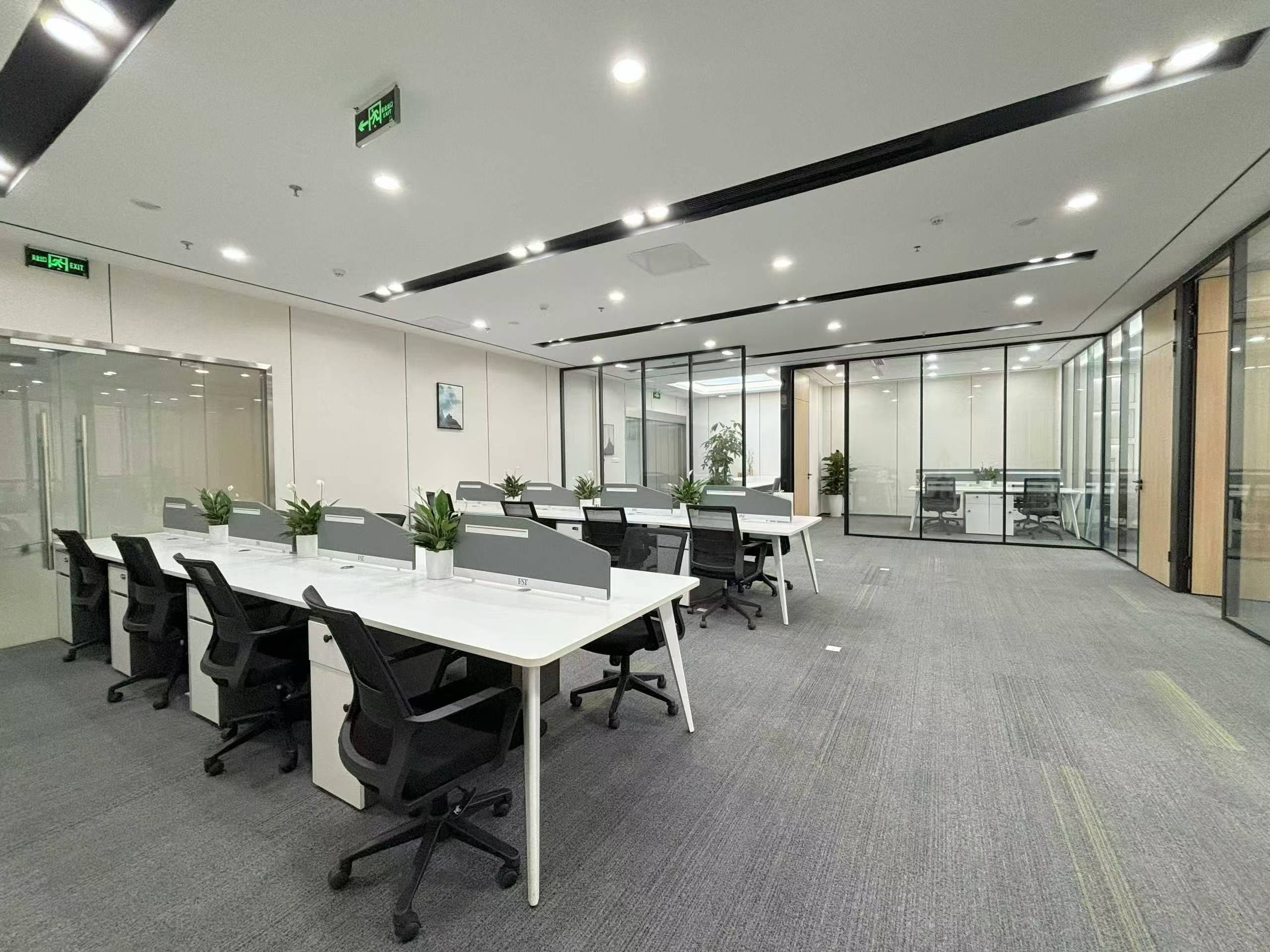 世纪城精装4隔间20工位 213平 地铁口 报价含税 价格可沟通 东方希望天祥办公室出租