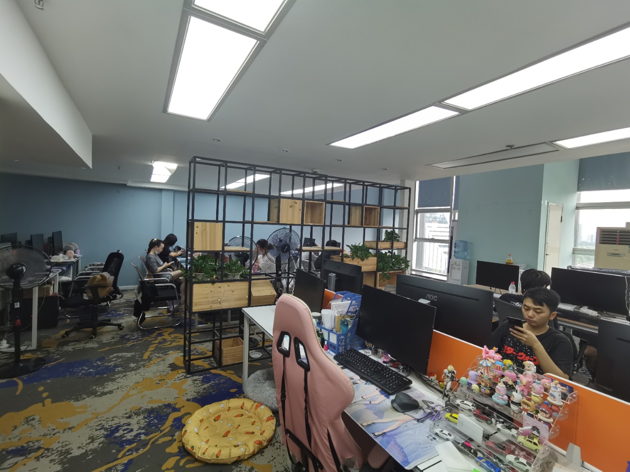 软件园旁丨美年广场220平米 2办+开放式会议室