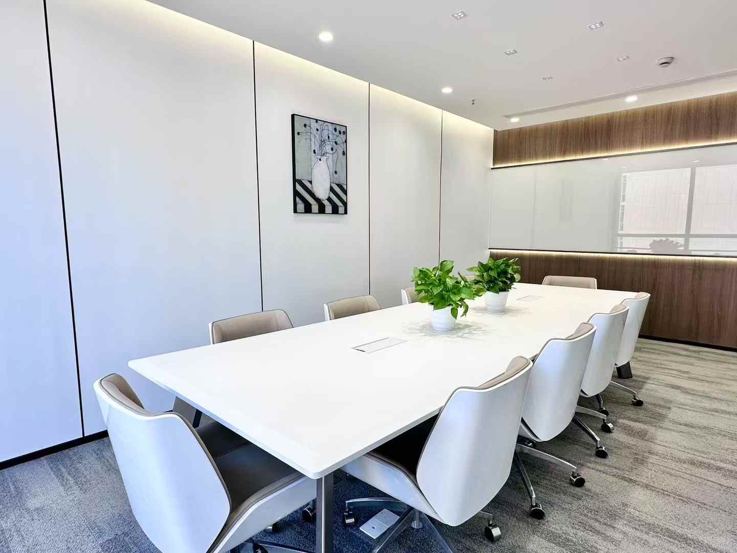 世纪城/天府二街业主直租 4隔间24工位 报价含物业费 采光视野巴适 产品完美呈现 蜀都中心办公室出租