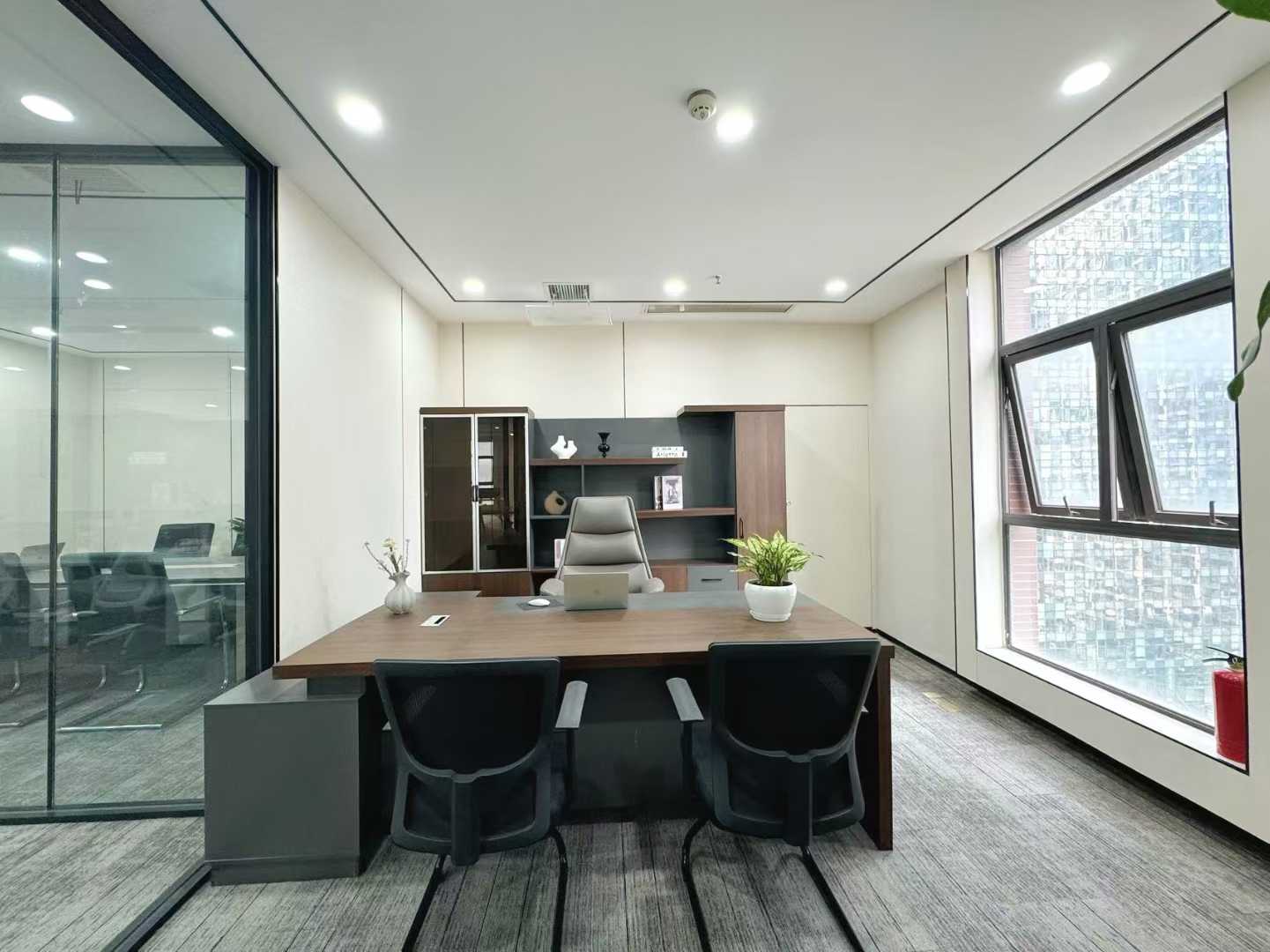 天府三街24小时空调楼盘 356平方 5隔间40工位 双面采光 品质家具 凯旋广场办公室出租