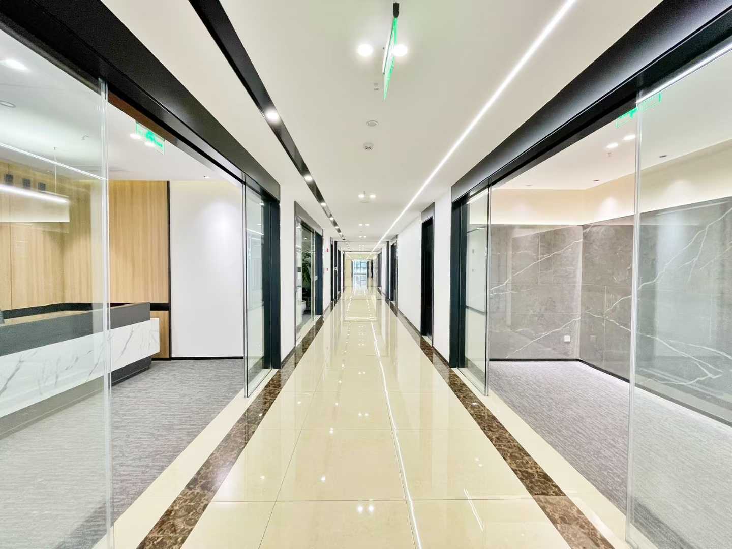 国企大楼开发商直租 216平方 5隔间12工位带前台 带家具 大小面积均可选择 瑞鑫时代大厦办公室出租