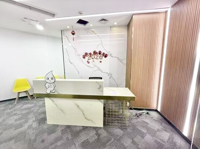 南门2环内 甲写楼宇 倪家桥地铁两三百米 180平 4隔间18工位 精装带家具特价出租 保利中心办公室出租