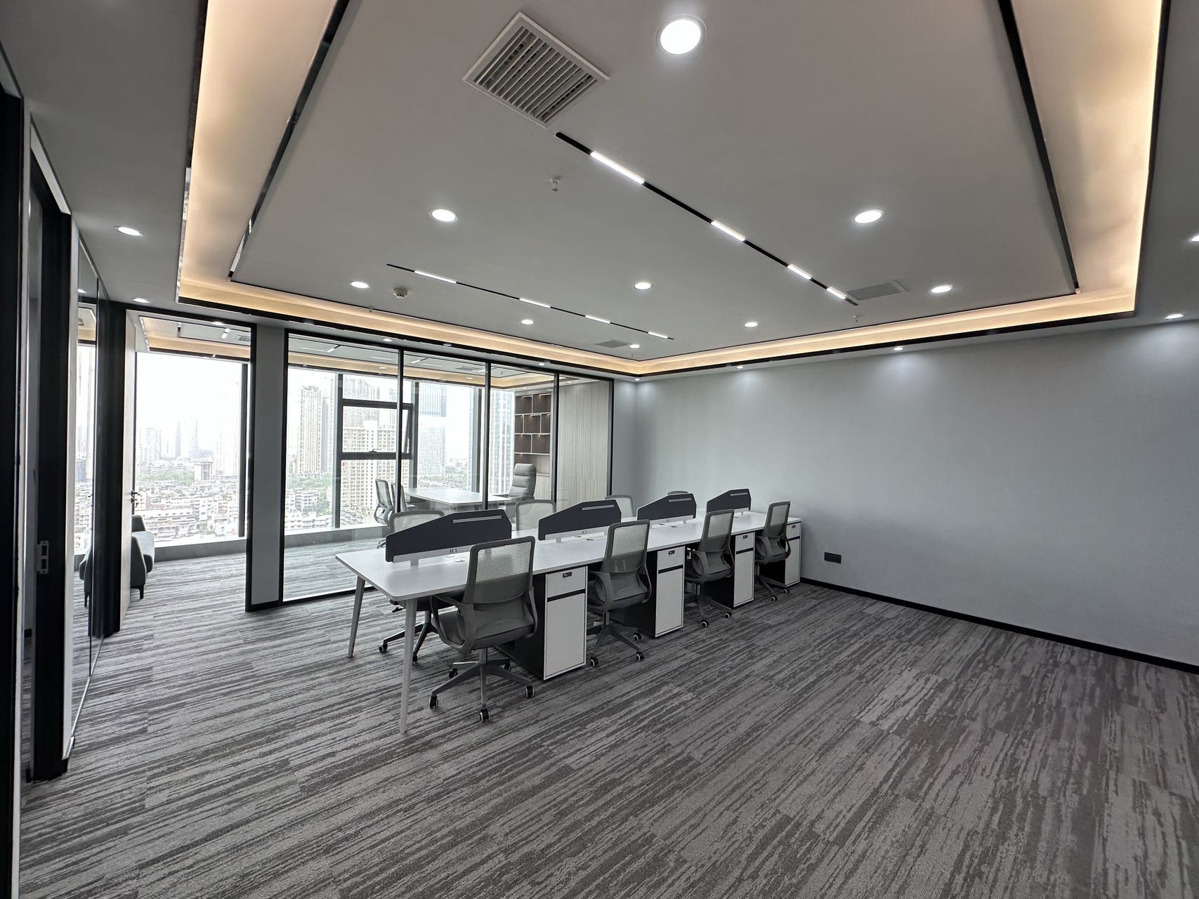 建设北路甲级写字楼 按套出租 3隔间12工位 户型方正 电梯口 精装带家具 拎包入住钻石广场 成都成华区写字楼出租