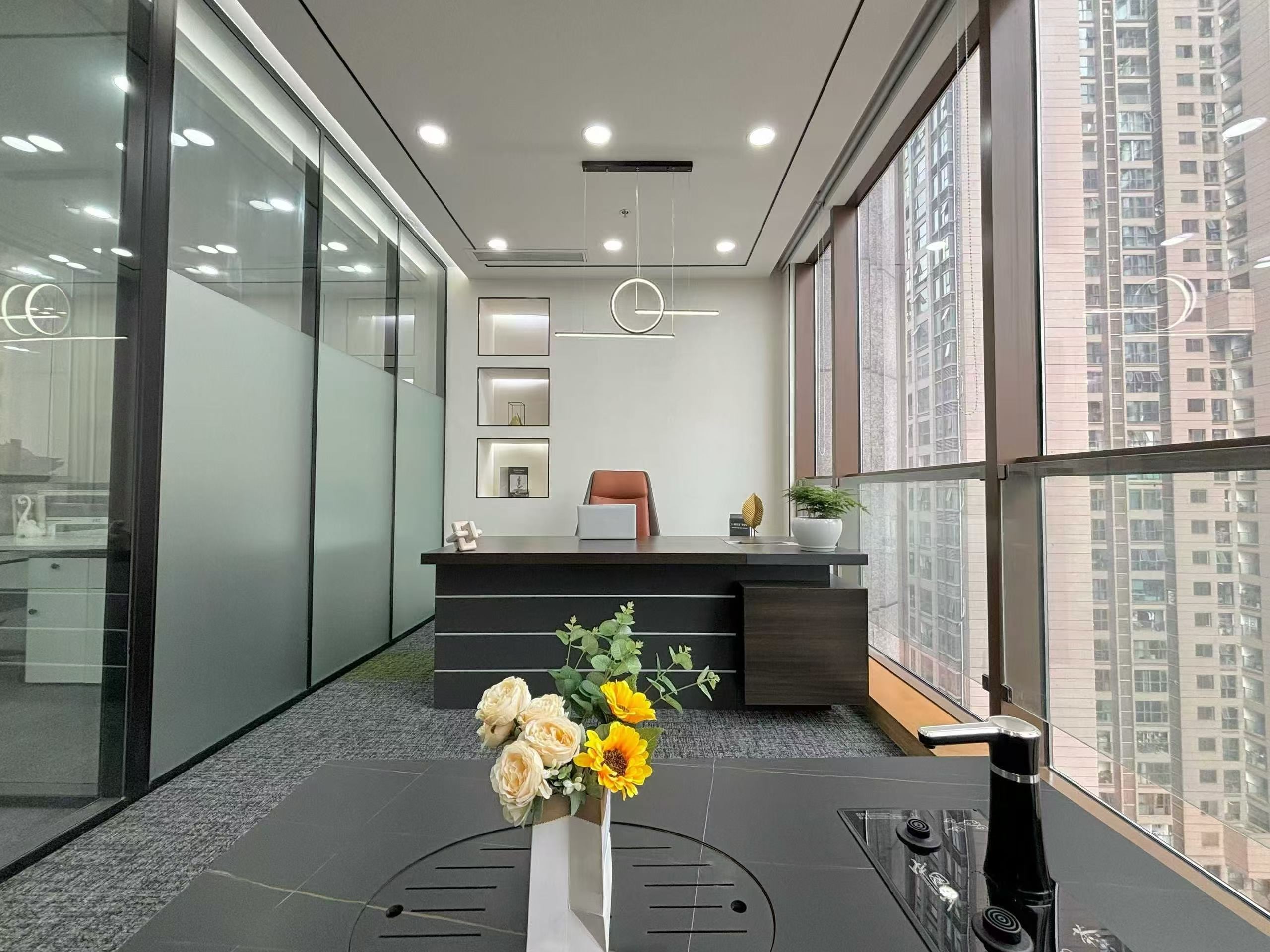 世纪城精装4隔间20工位 213平 地铁口 报价含税 价格可沟通 东方希望天祥办公室出租