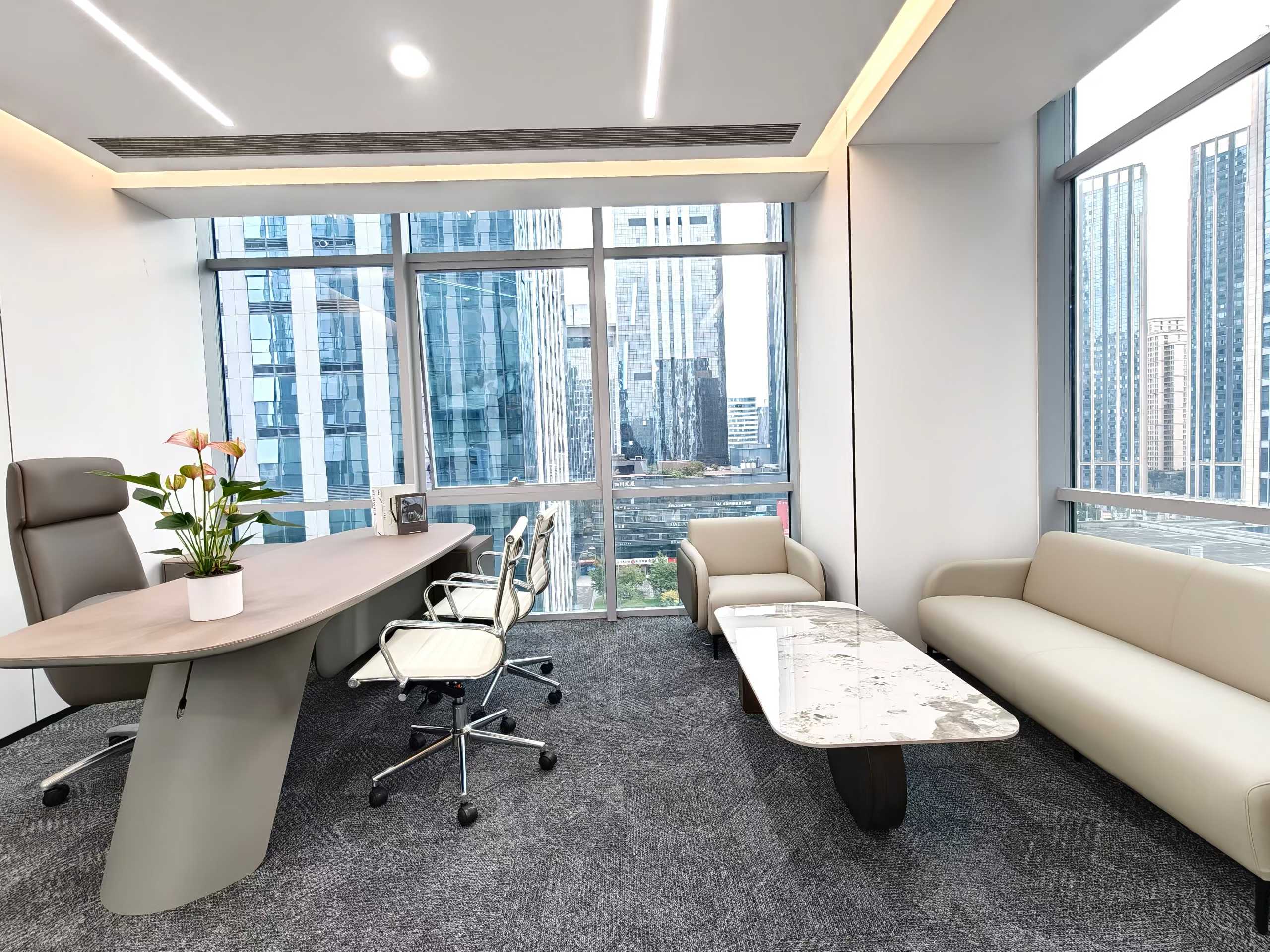 天府二街西南双面采光 334平 4隔间47工位 采光视野巴适 24小时空调自控 雄川金融中心2栋办公室出租