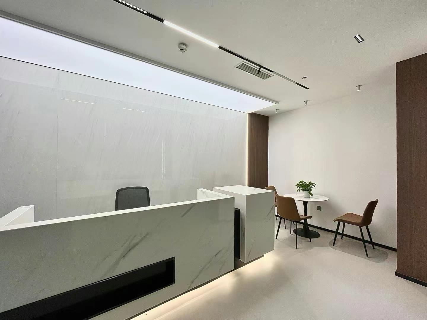 高新区天府三街精装电梯口户型 5隔间30工位带休息区 报价含物业费 新装修高品质 新希望国际C座办公室出租