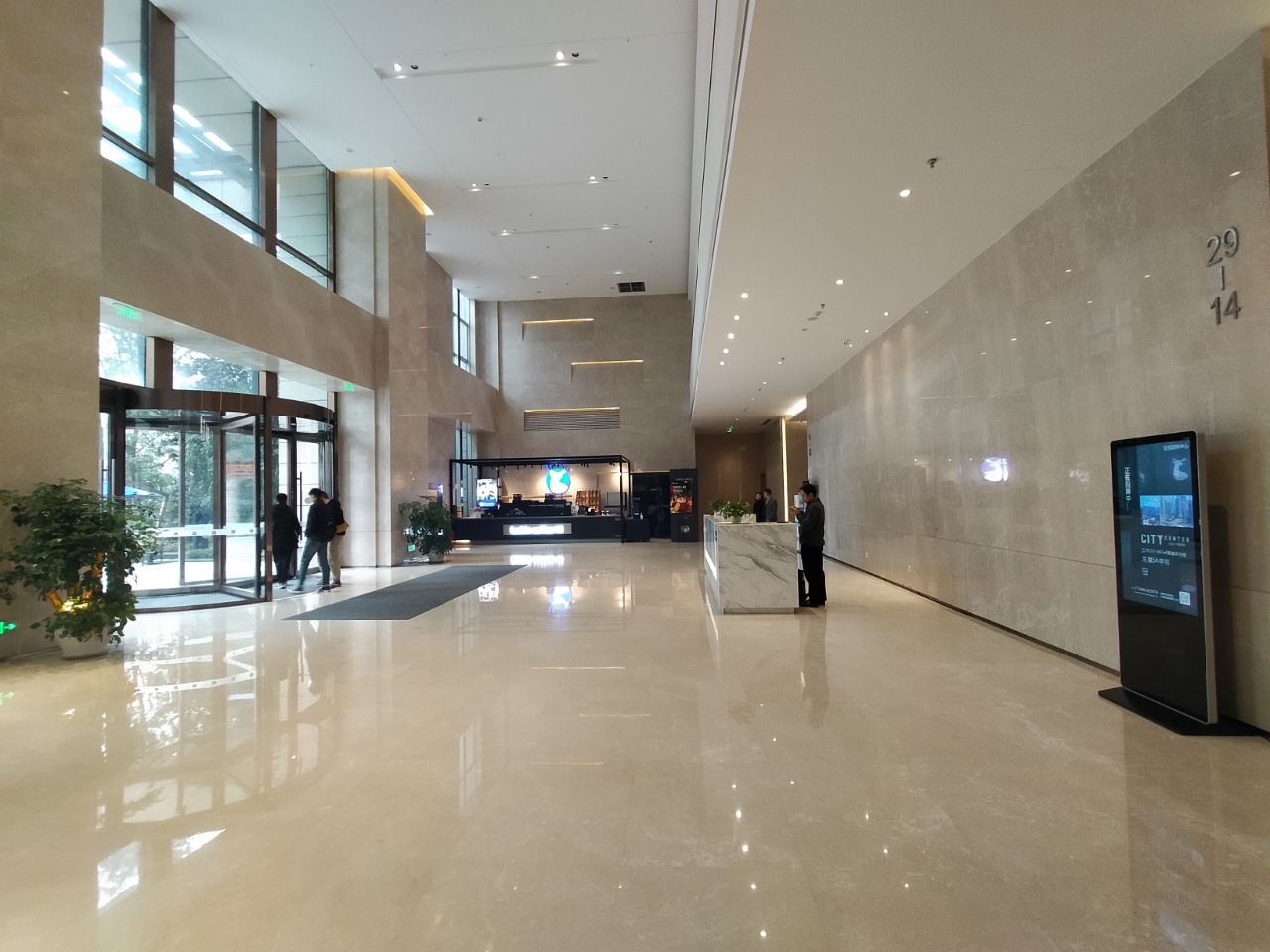 龙泉超甲级百悦国际写字楼 160平 3隔间16工位精装带家具现房 4米层高