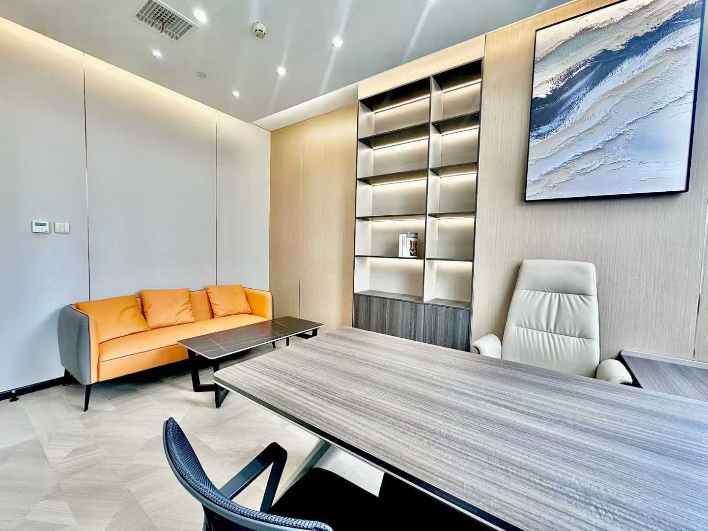 1号线高新地铁三四百米 118平 4隔间12工位 公摊小 24小时空调 九龙仓物业 晶科一号办公室出租