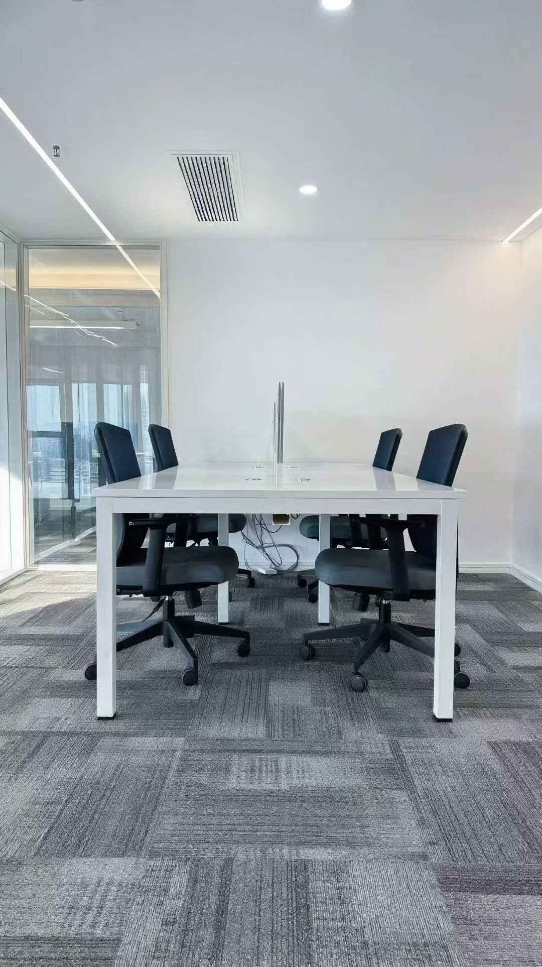 天府三街跃层写字楼 利用率高 实得360平 4/5隔间+30工位 双面采光 24小时空调 福年广场办公室出租