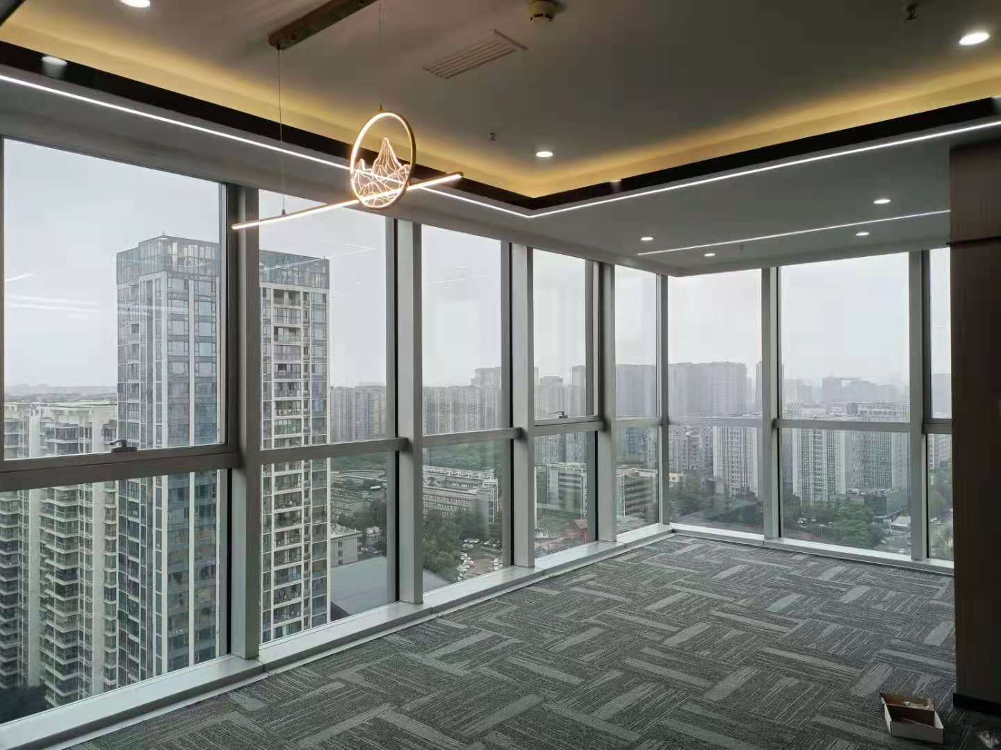 中航城市广场400平米丨新中式豪华装修 全落地窗双面采光