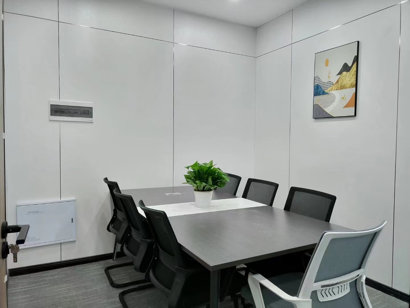 锦江区上普财富中心120平精装办公室带家具 户型方正  采光通透