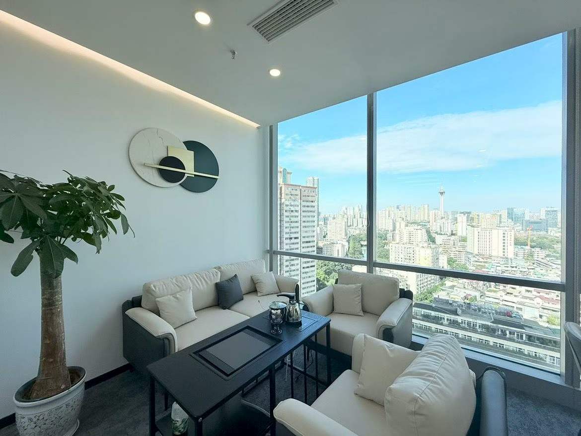 市中心东门大桥地铁口特价小面积按套出租 3隔间10工位 视野无遮挡 含物业费 时代8号办公室出租