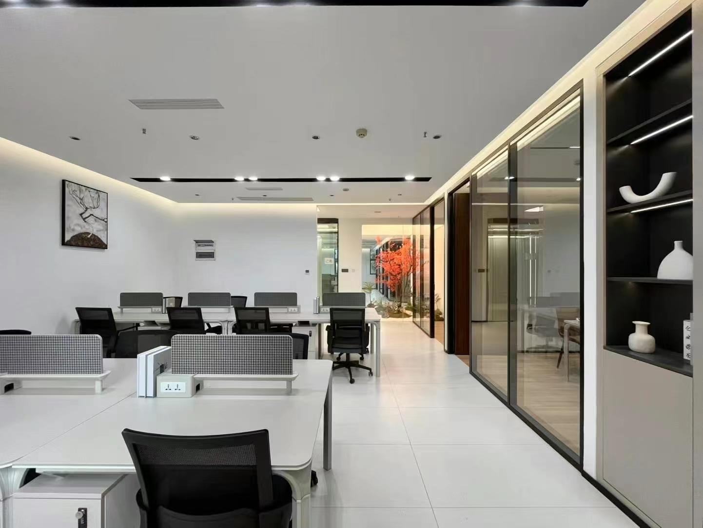 天府三街无加时费 新产品优雅办公 按套出租 3隔间20工位 报价含物业费 凯旋广场办公室出租