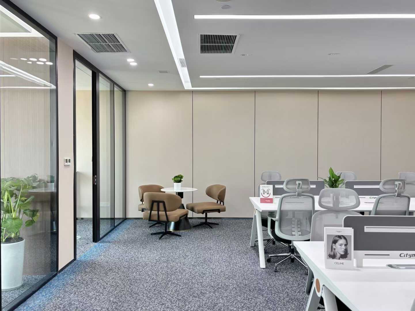 攀成钢甲级写字楼 近地铁 整层打造 带小面积均有 4隔间25工位 报价含物业费 光环中心办公室出租