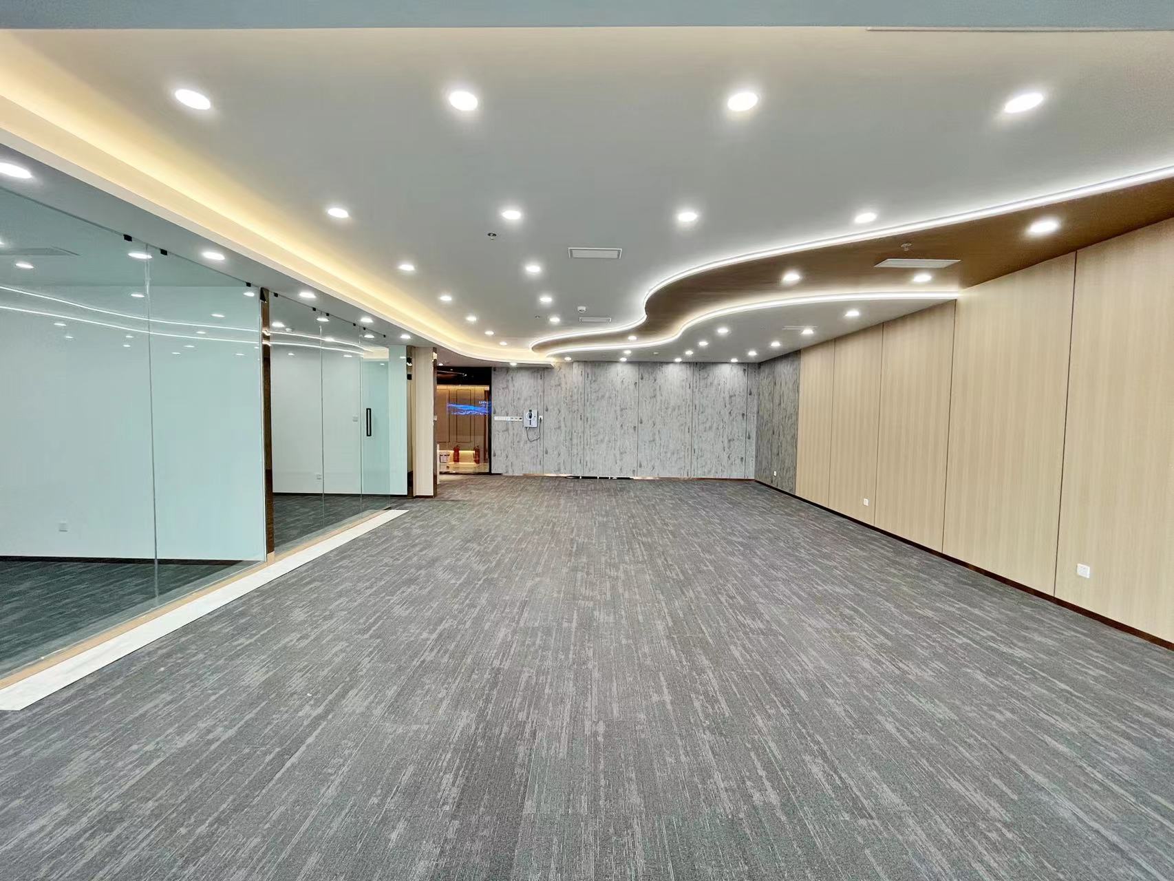 高新区高新地铁口茂业中心精装289平办公室 全新装修现房 交通便利