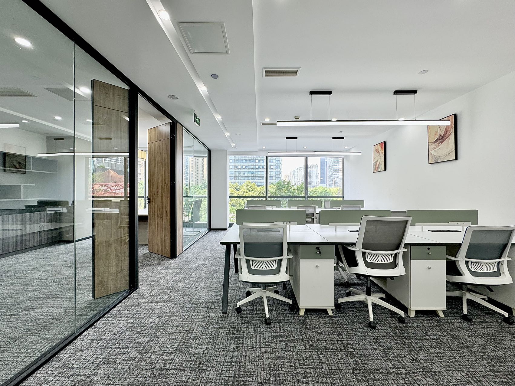 金融城精选小面积 按套出租 3隔间12工位 低区看交子之环 户型反正 东方希望中心办公室出租