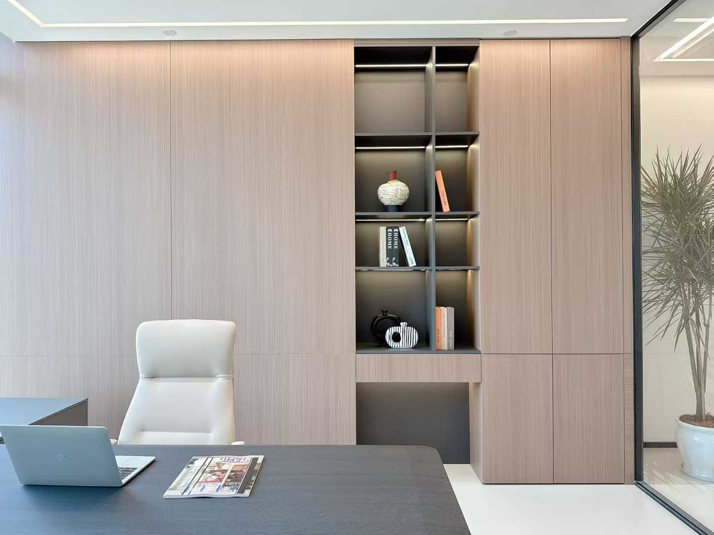 高新世纪城超甲写字楼 225.43平 4隔间15工位 绝佳视野 稀缺小面积 棕榈泉办公室出租