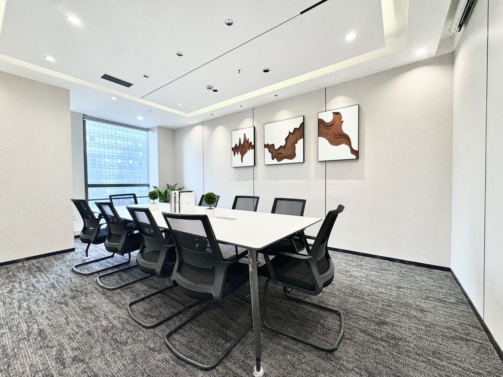 天府二街精装好房 8隔间40工位 双面采光 大气前台 带休息洽谈区 带家具 蜀都中心办公室出租