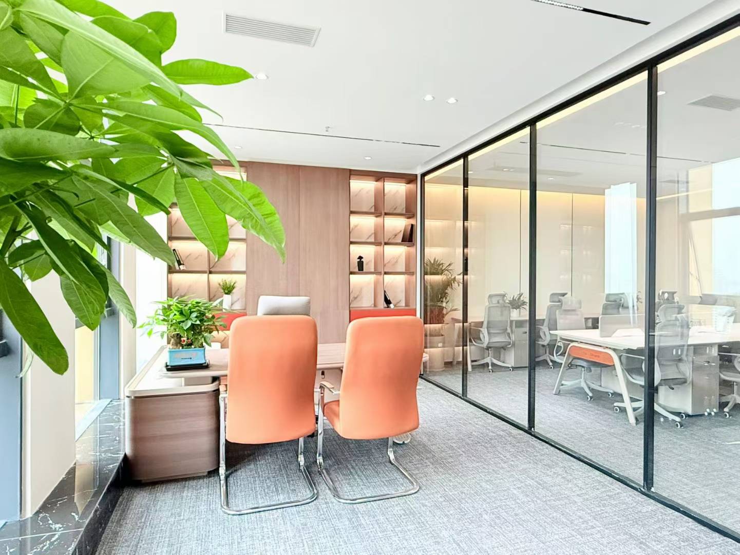 金牛区人民北路甲写 24小时空调301平方 4隔间36工位 近地铁 带共享配套设施 北成8号办公室出租