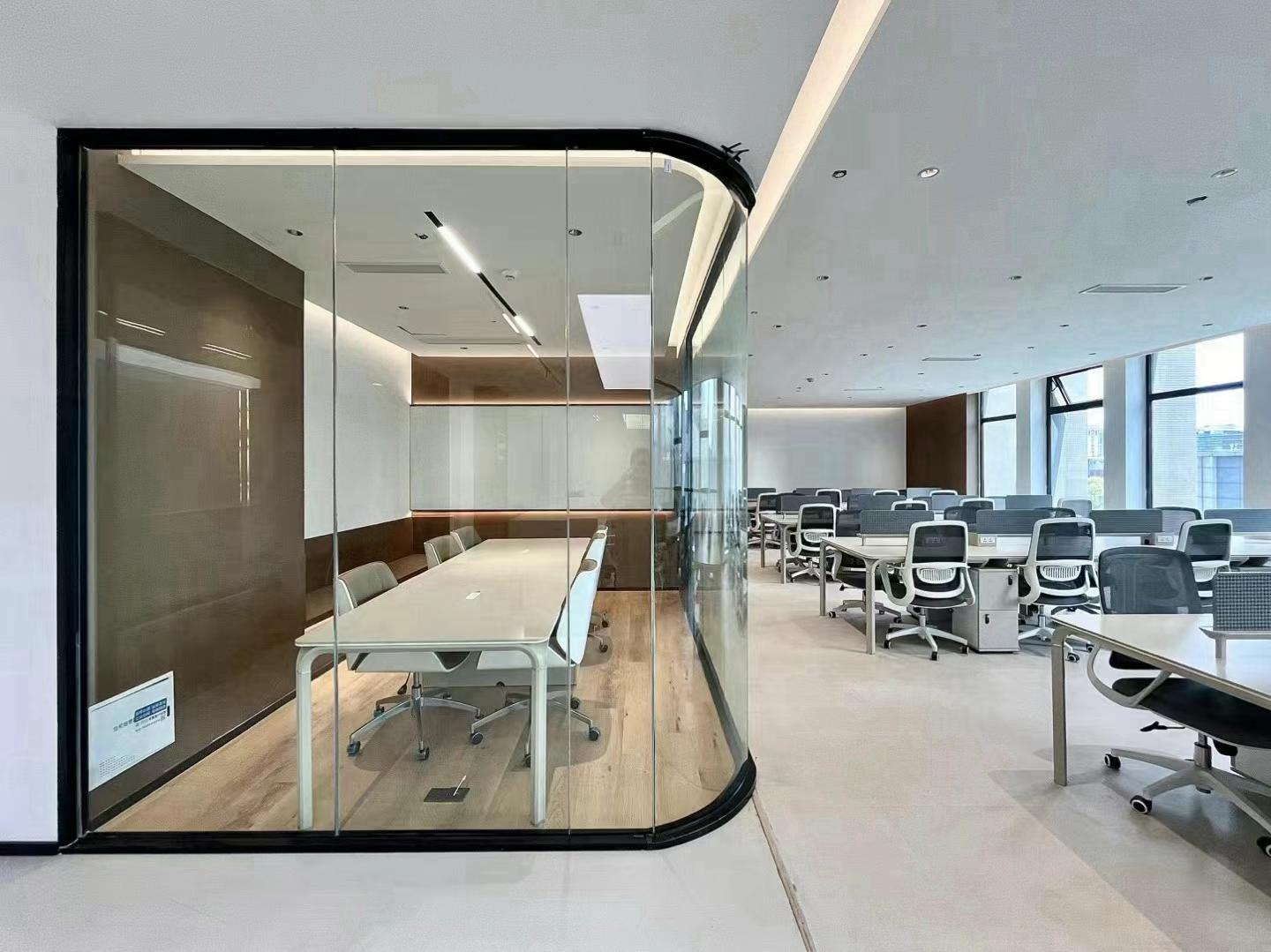 高新区天府三街精装电梯口户型 5隔间30工位带休息区 报价含物业费 新装修高品质 新希望国际C座办公室出租