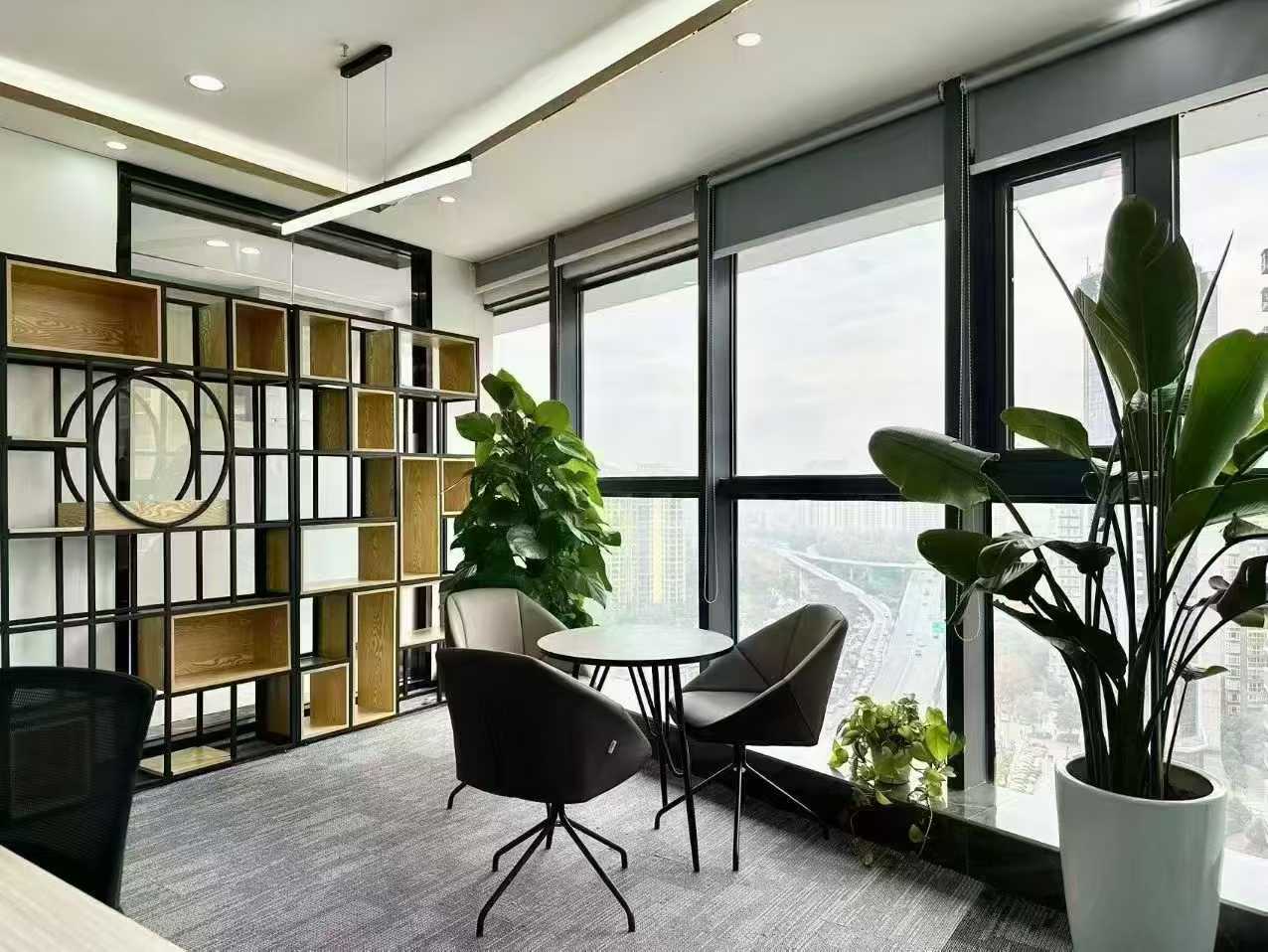 龙潭寺地铁口24小时空调精装现房 服务面积202平 3隔间12工位 双面采光 楼下交通配套齐全 博汇大厦办公室出租