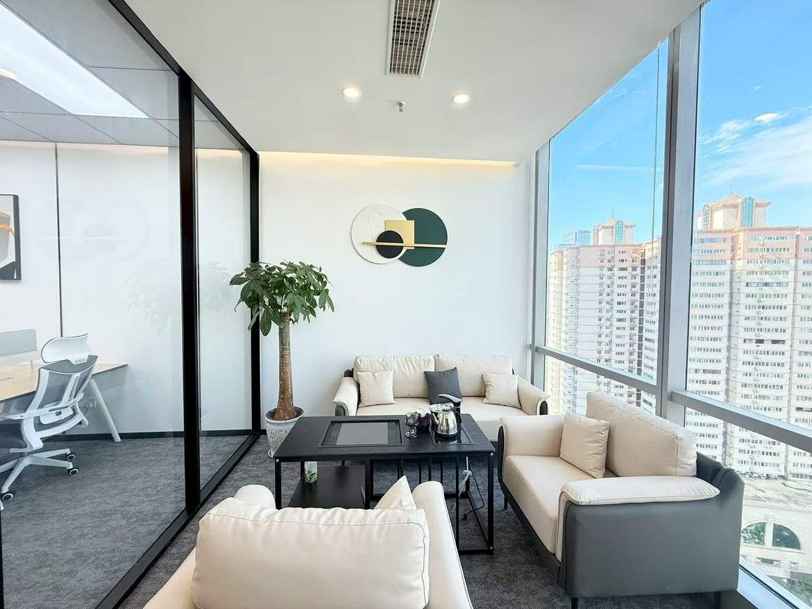 市中心东门大桥地铁口特价小面积按套出租 3隔间10工位 视野无遮挡 含物业费 时代8号办公室出租