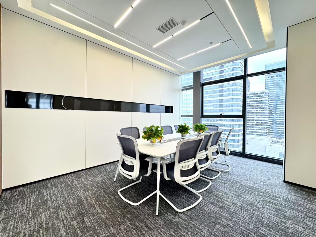 近理工大/东郊记忆 甲级地铁口户型 255平 4隔间22工位 双面采光 24小时空调 装修巴适 龙腾广场办公室出租