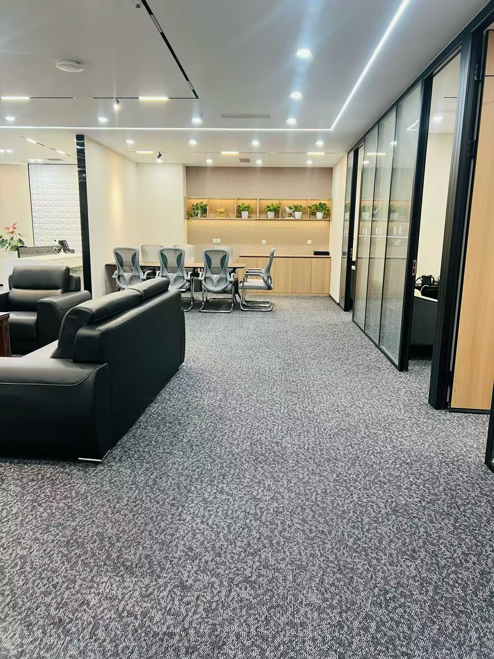 金融城甲写接待用房 257平 6隔间20工位 隔间24小时空调 近地铁口 户型方正 创新时代广场办公室出租