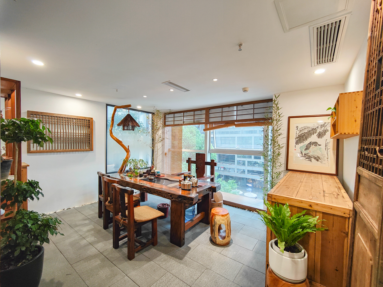 成都锦江区携手东方广场写字楼打造中心城区生态文明建设