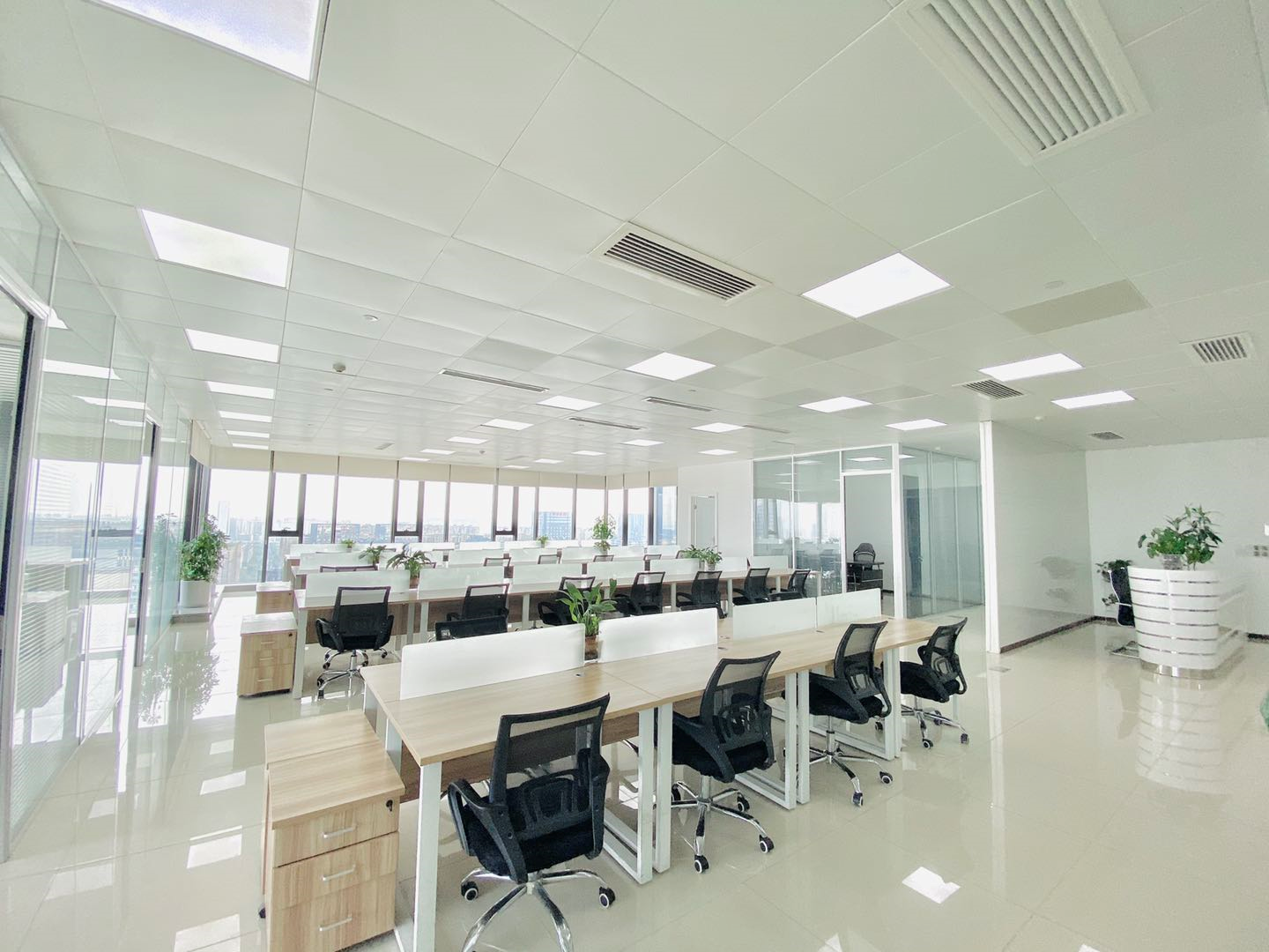 写字楼行业市场现状与发展趋势分析 (2022年写字楼出租预测)