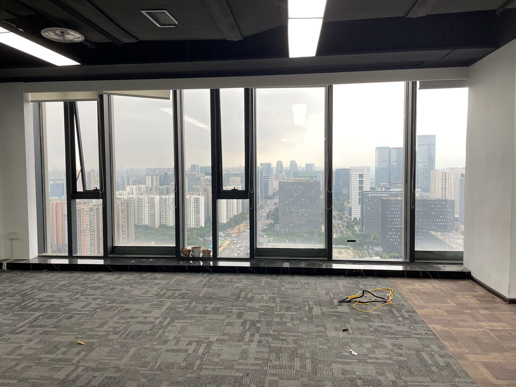 瞬息万变!成都商住房能买吗?高层商住楼和高层写字楼的区别